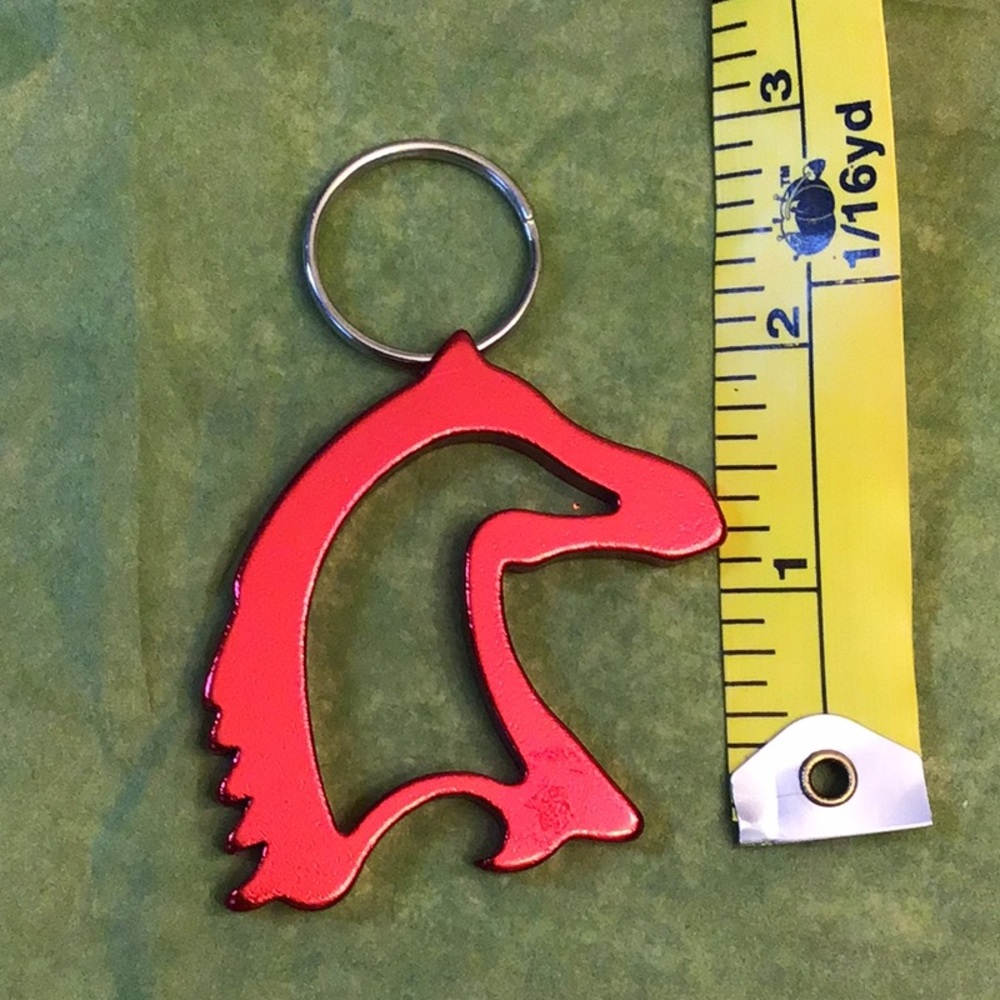 ⭐️10 for $10 Sale⭐️Saratoga horse key holder w bottle opener - Picture 2 of 2